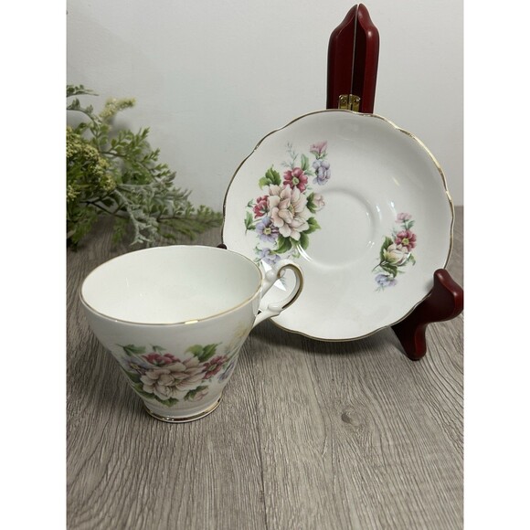 Vintage Regency English Bone China Teacup & Saucer Purple Pink Flowers Gold Trim - Picture 1 of 6